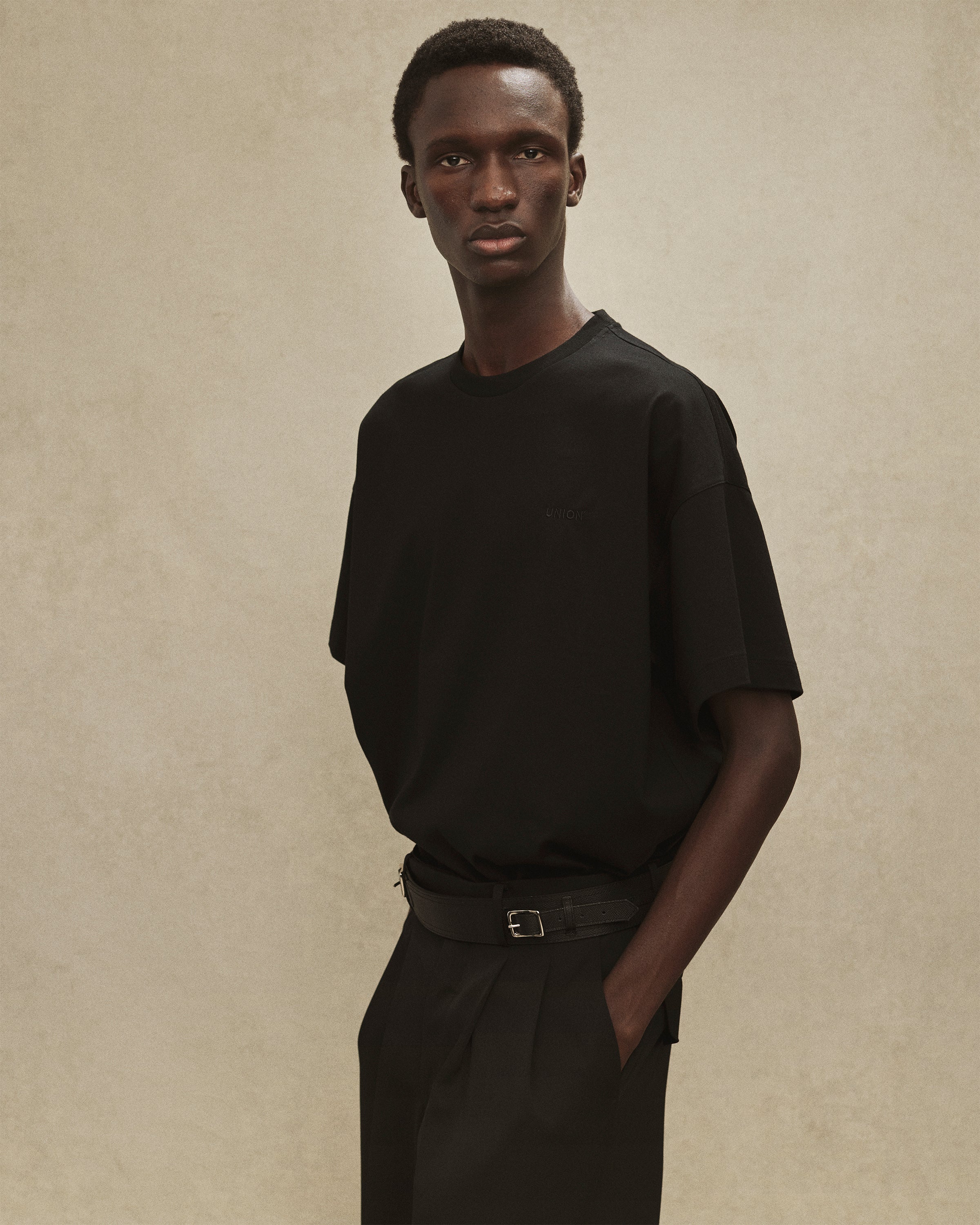 Union / Embroidery / Tee 01 / BK