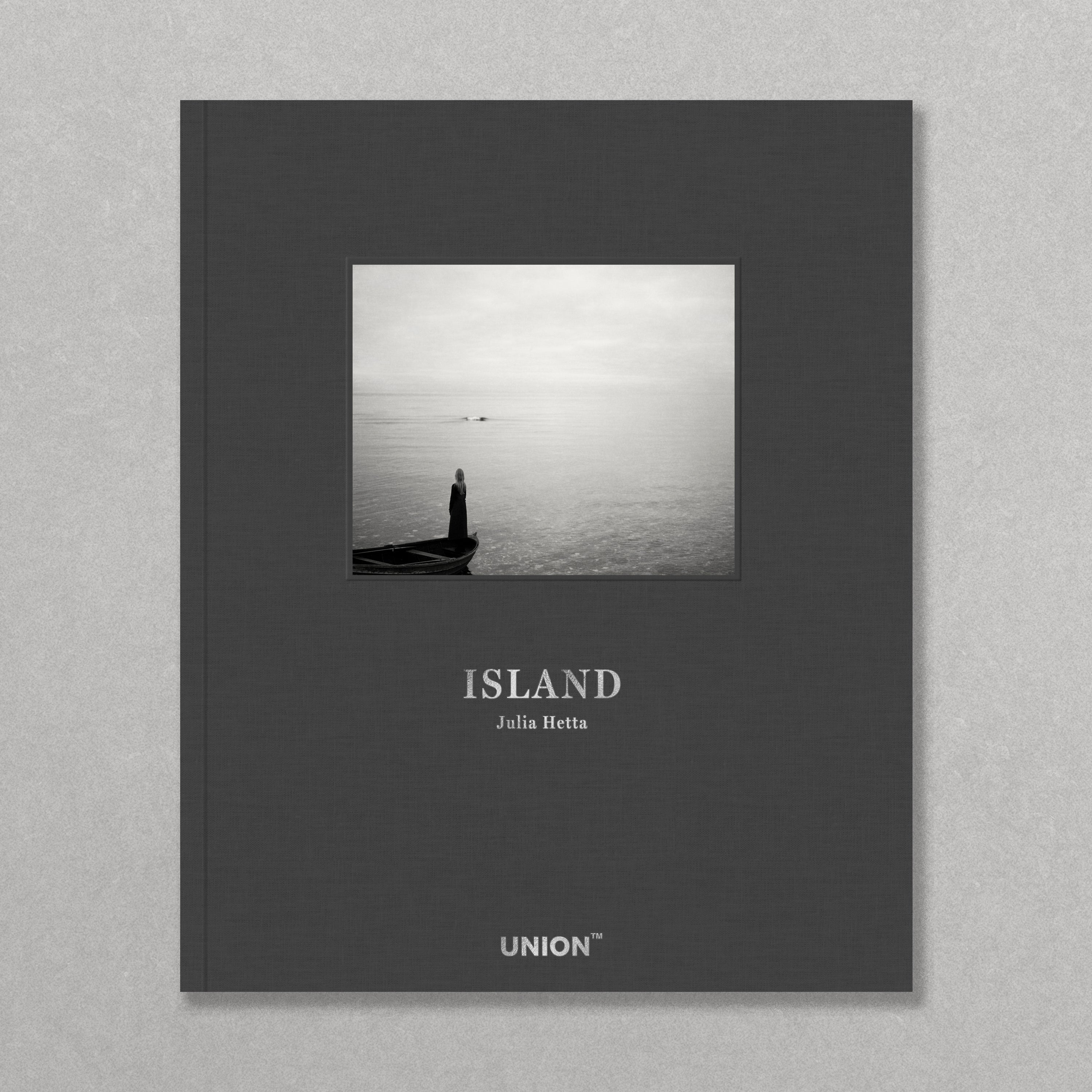 Island / Julia Hetta