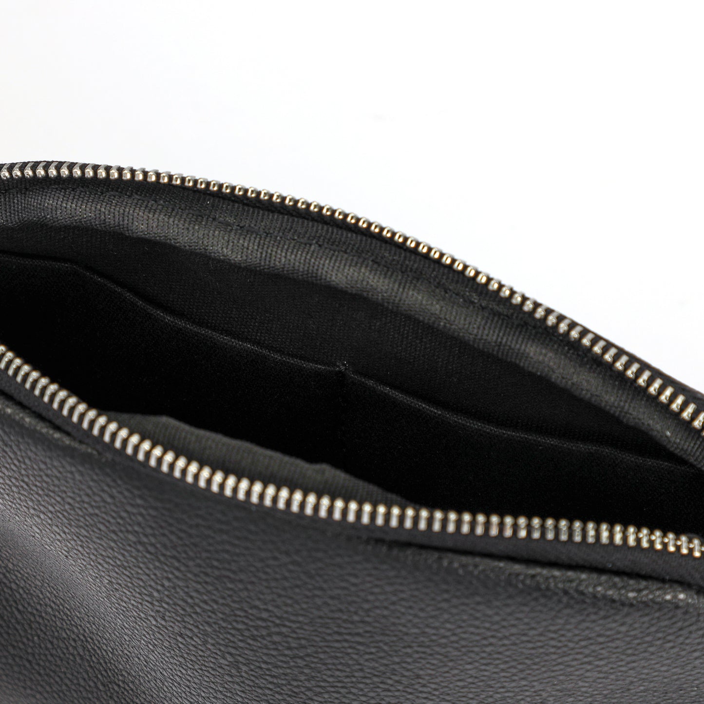 The Classic Pouch (Black)